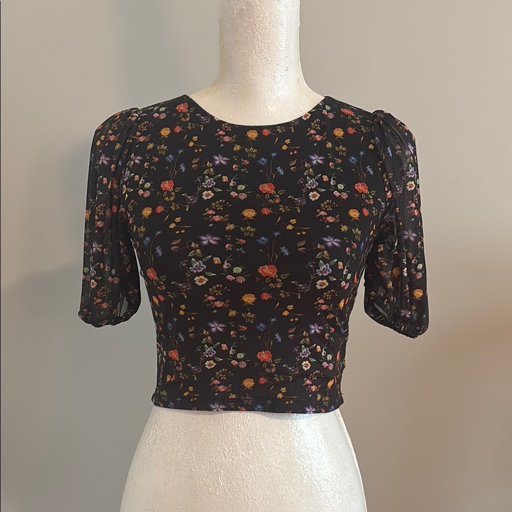 Blackmilk Black Floral Fitted Puff Sleeve Crop Blouse